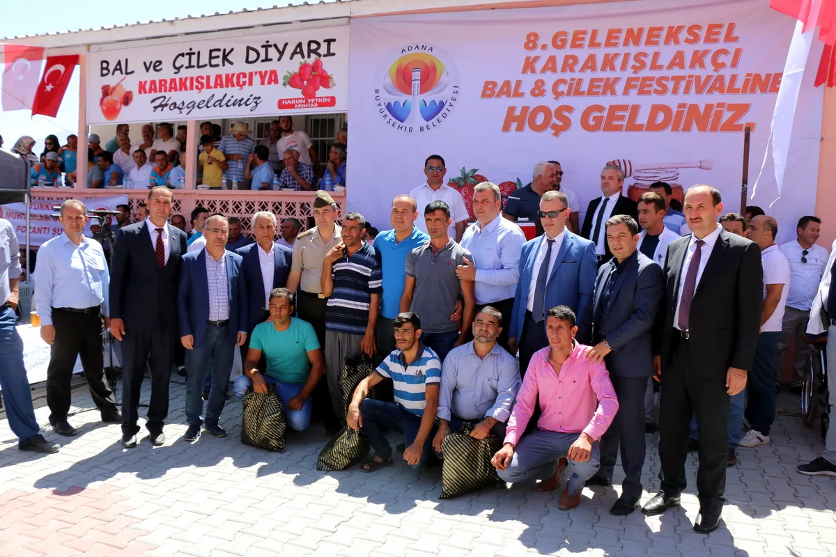 Geleneksel Karakışlakçı Bal ve Çilek Festivali