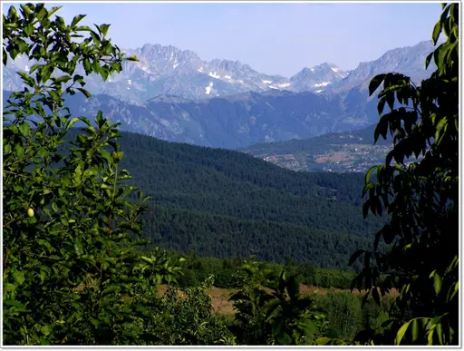 Karçal Dağları
