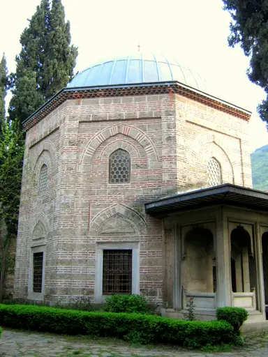 Şehzade Mahmut Türbesi
