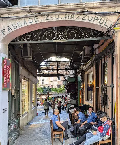 Hazzopulo Pasajı