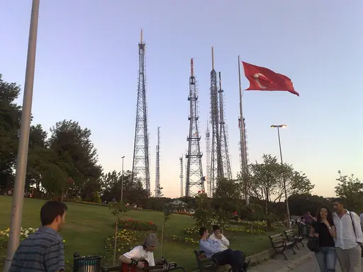 Büyük Çamlıca Tepesi