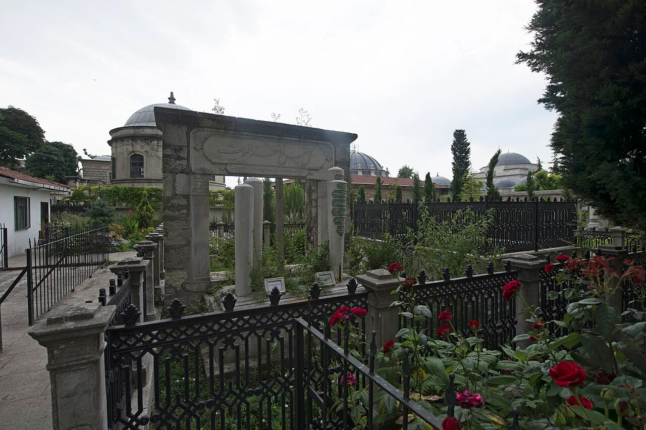 Nakşidil Valide Sultan Türbesi fotoğrafı