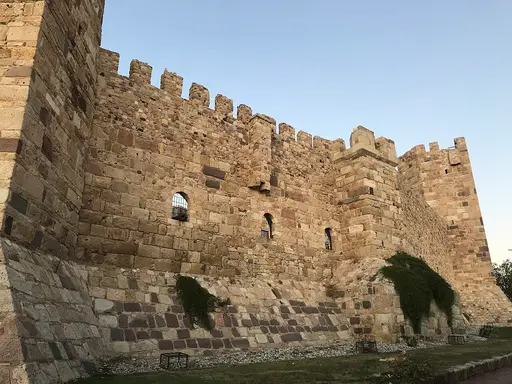 Çandarlı Limanı (Antik Pitane)