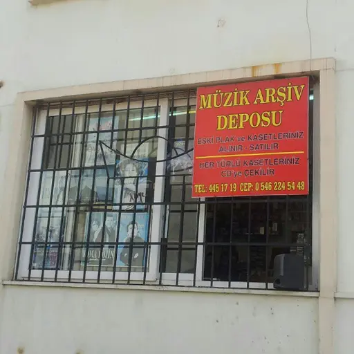 Hahamhane Eski Cemaat Binası