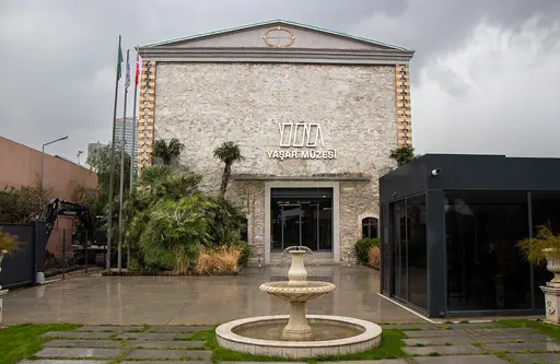 Selçuk Yaşar Resim Müzesi ve Sanat Galerisi