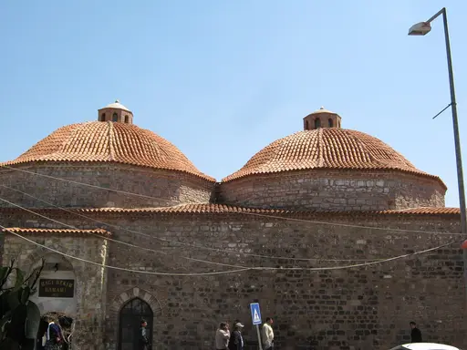 Mescitaltı Mescidi ve Şadırvanı