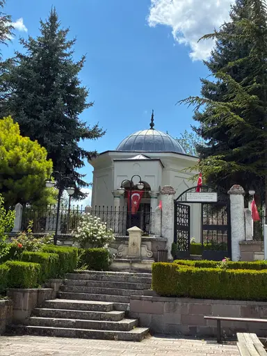 Hayme Ana Türbesi